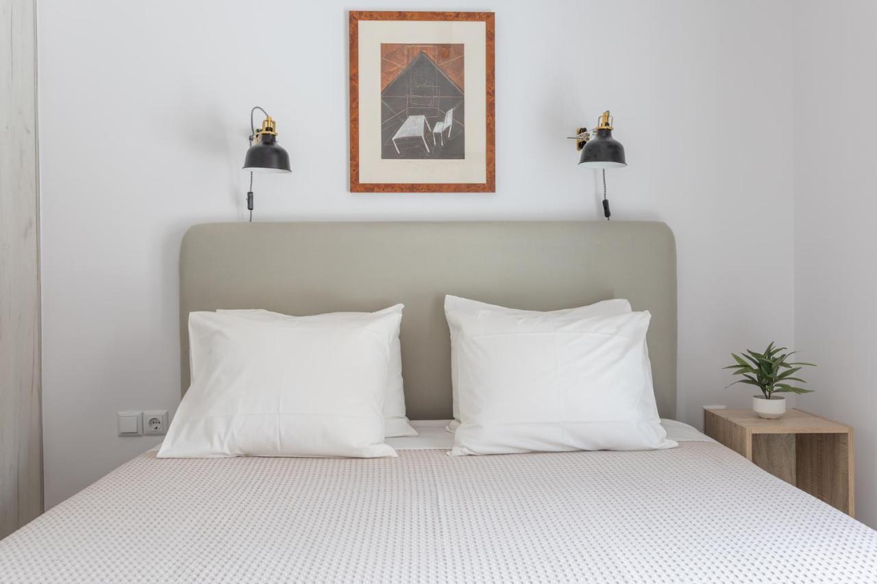 Modern City Center Loft Ioannina Bagian luar foto