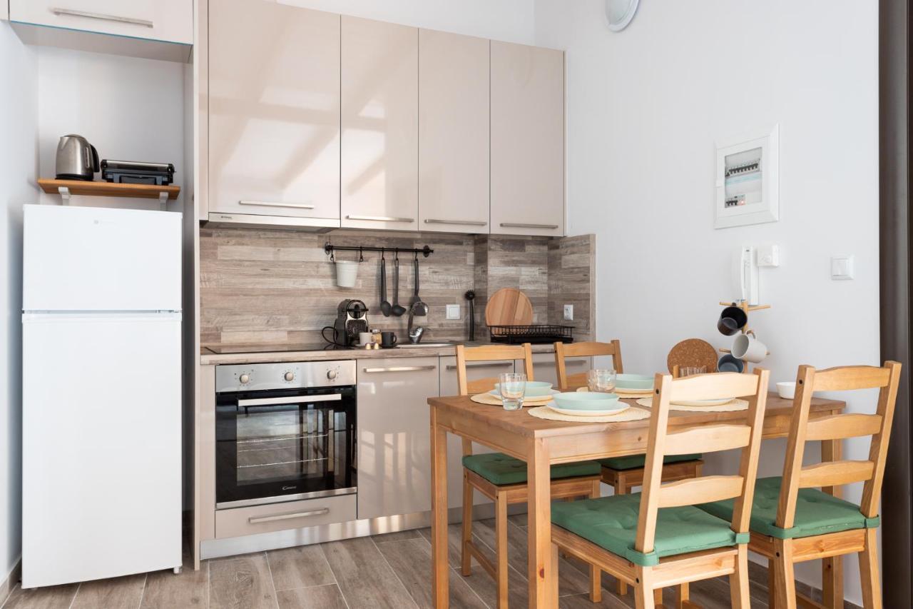 Modern City Center Loft Ioannina Bagian luar foto