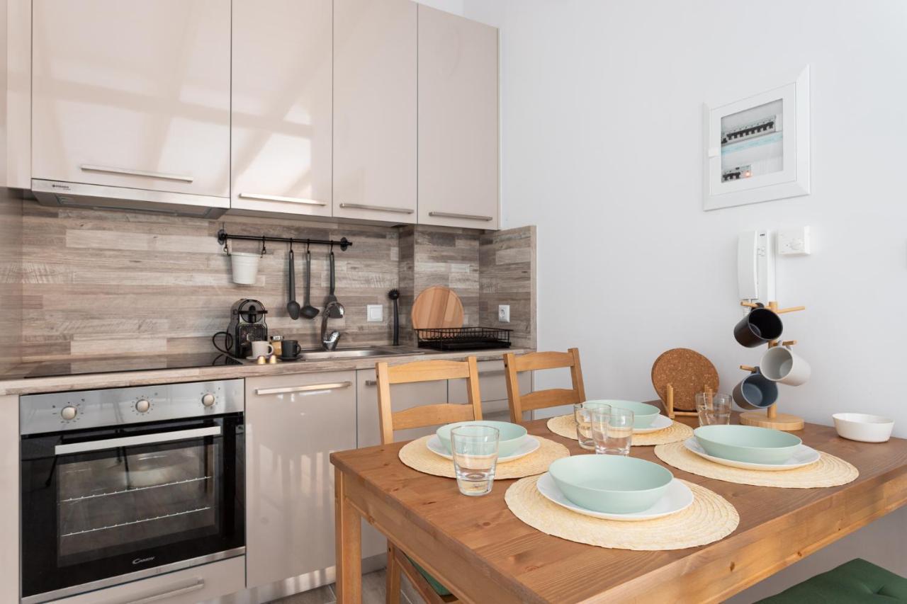 Modern City Center Loft Ioannina Bagian luar foto